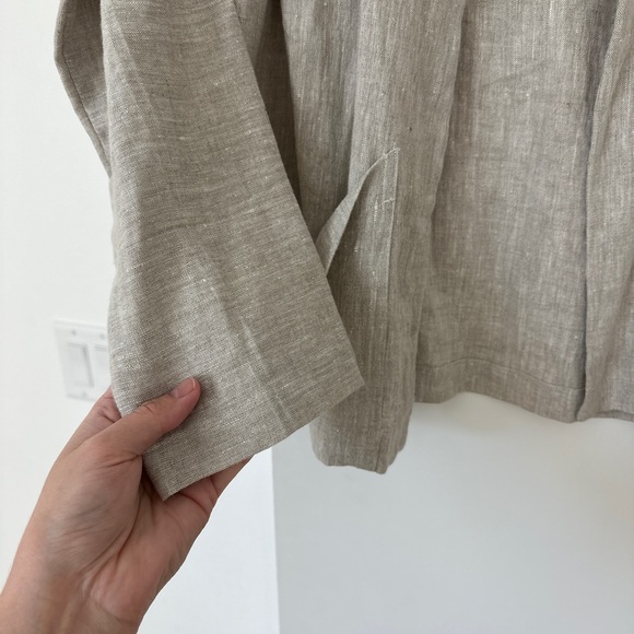 Chelsea Lensing linen jacket - Picture 2 of 5